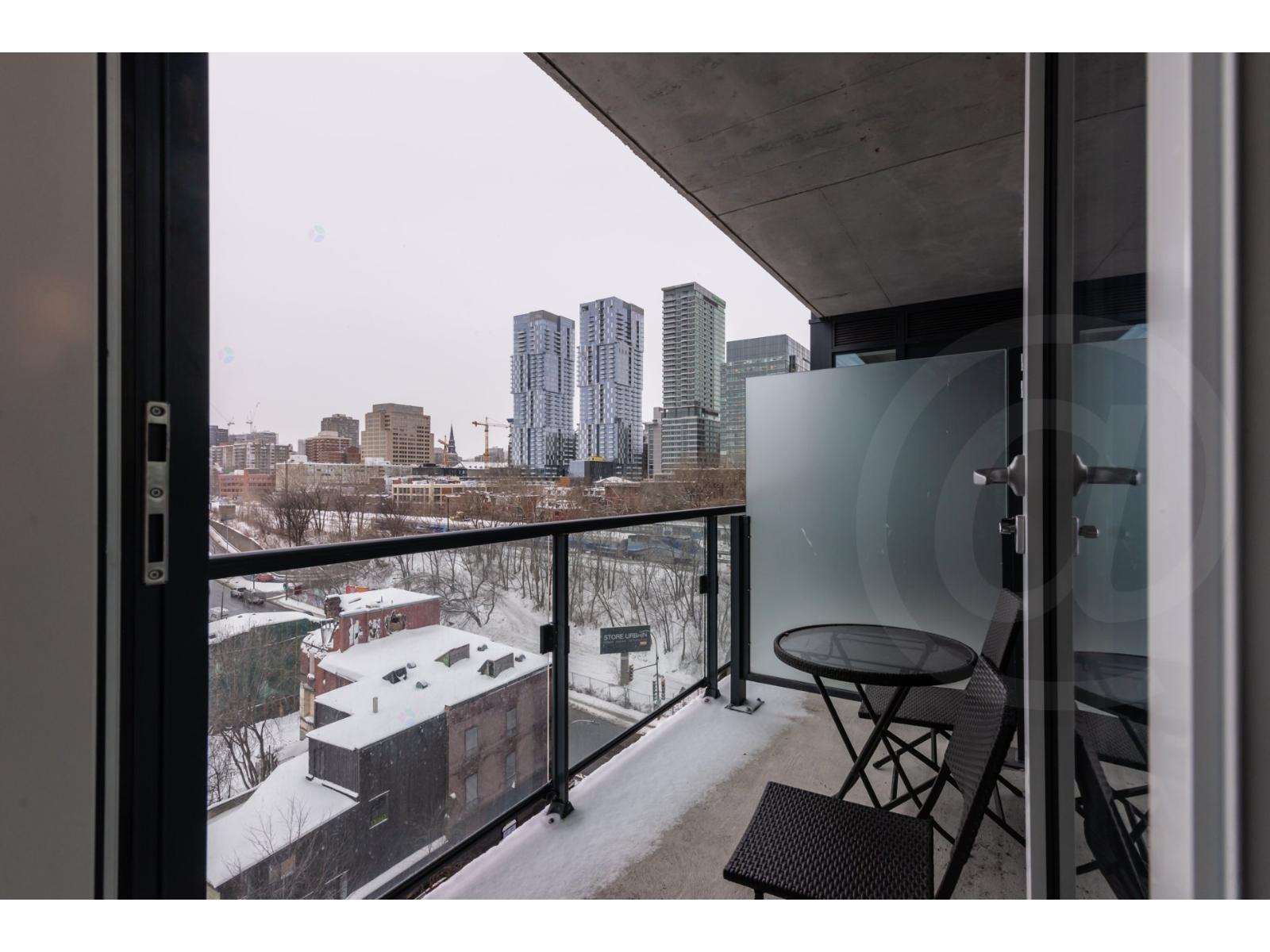 1288 Rue St-antoine O., #1001 Property Photo 21