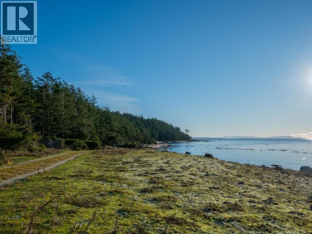 1136 Herchmer Road Property Photo 44