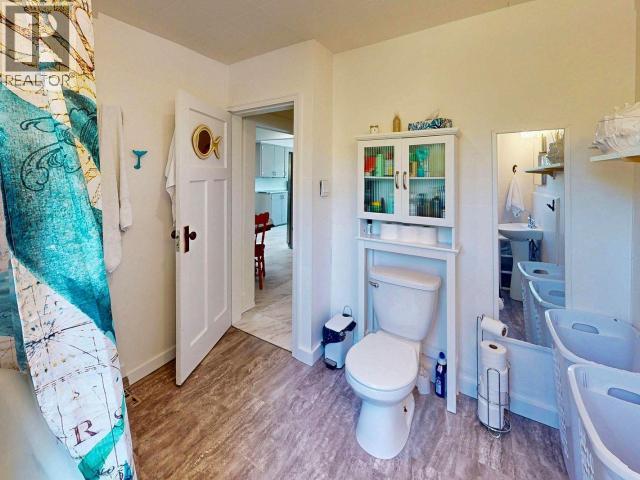 4653 Joyce Ave Property Photo 11