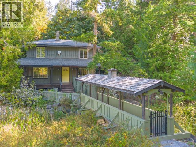 5072 Prospect Street Property Photo 1