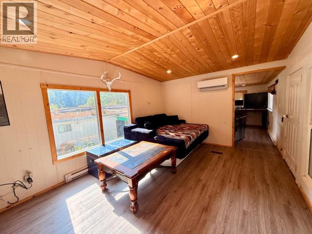 27-6263 Lund Property Photo 7