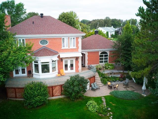 362 Rue Léger Property Photo 8