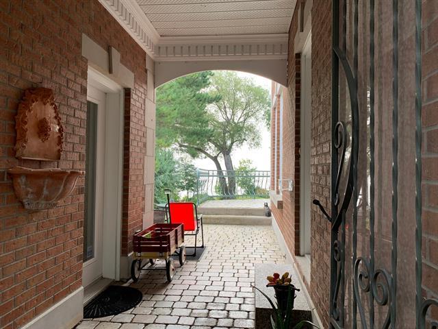 362 Rue Léger Property Photo 13