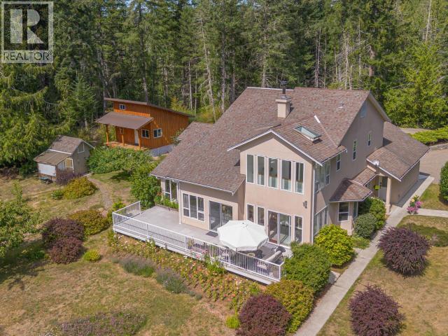 9350 Malaspina Rd Property Photo 2