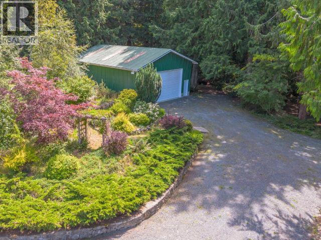 9350 Malaspina Rd Property Photo 56