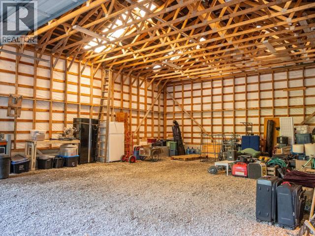 9350 Malaspina Rd Property Photo 58