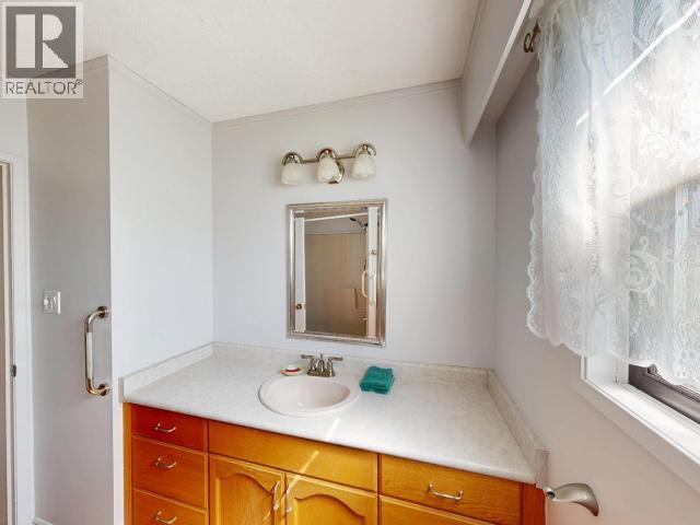 3763 Selkirk Ave Property Photo 19