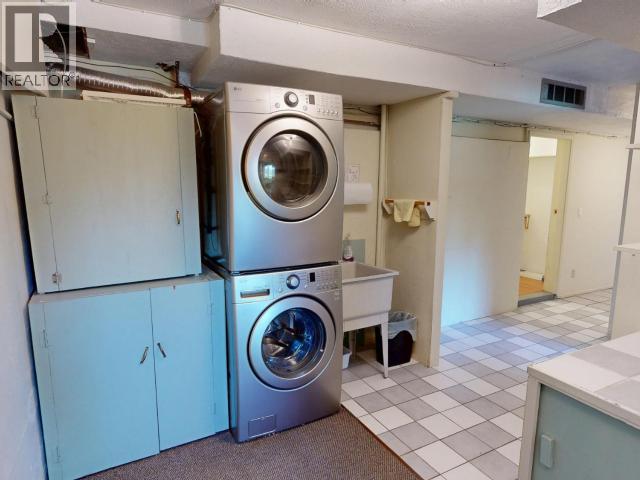 3763 Selkirk Ave Property Photo 34