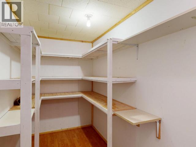 3763 Selkirk Ave Property Photo 40