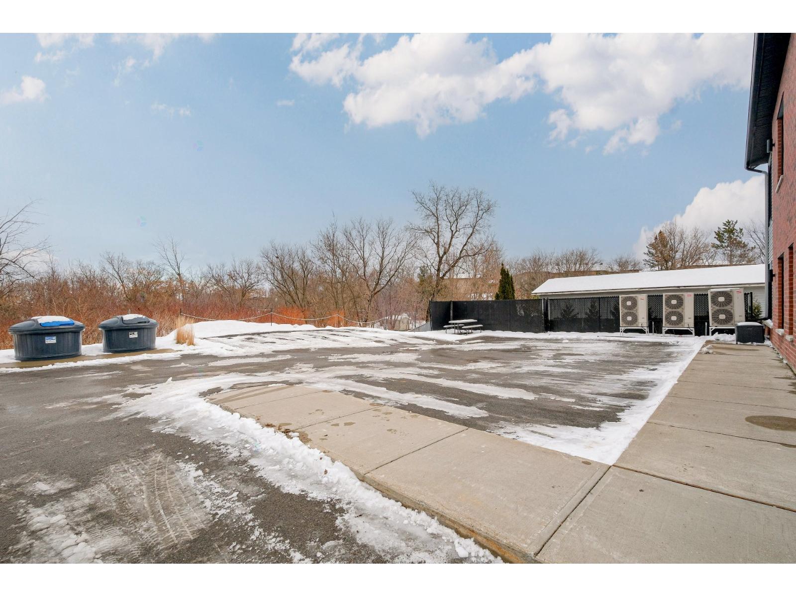 3035 Route Édouard-vii, #101 Property Photo 14