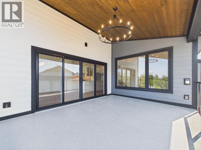 4835 Lesley Cres Property Photo 23