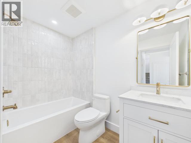 4835 Lesley Cres Property Photo 41