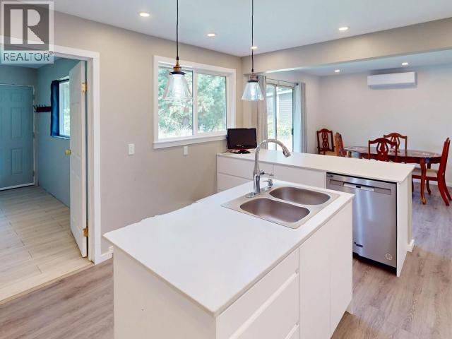 7349 Wilde Road Property Photo 11