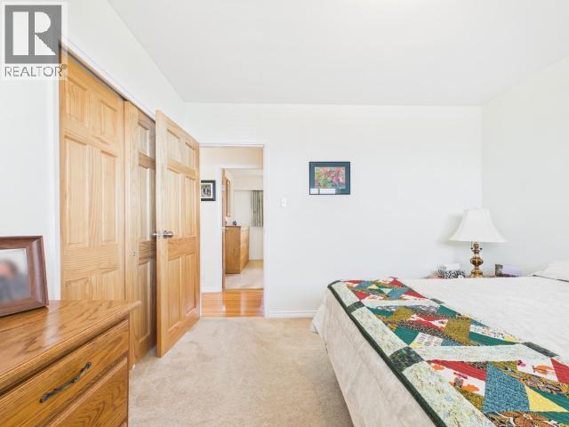 3848 Gordon Ave Property Photo 38