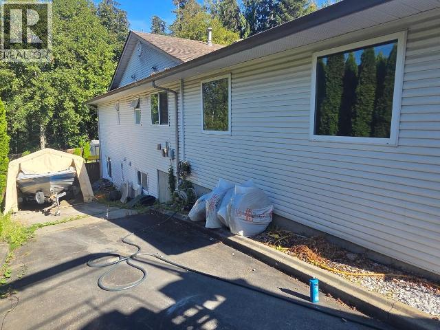 4865 Harvie Ave Property Photo 8