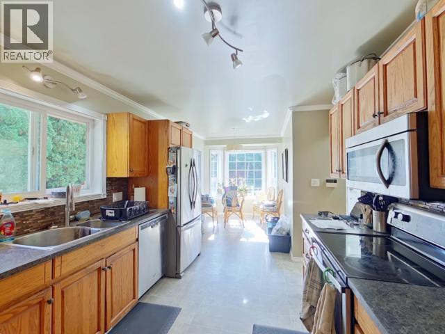 4865 Harvie Ave Property Photo 13