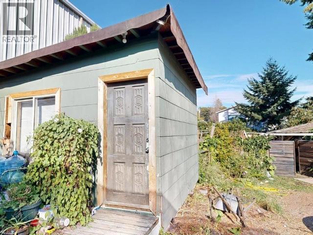 4474 Joyce Ave Property Photo 2