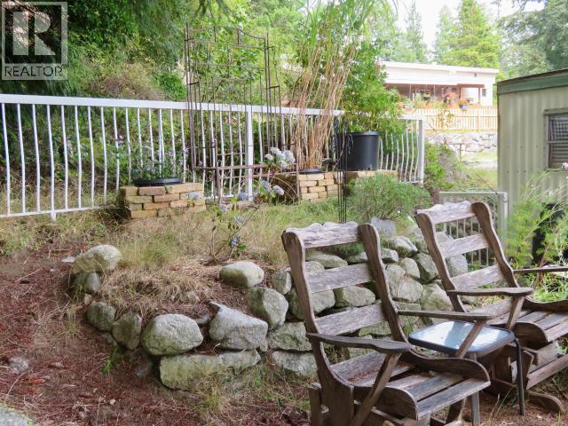 16-6263 Lund Property Photo 7