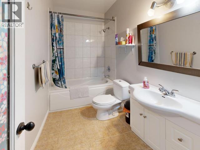 3980 Westview Ave Property Photo 6