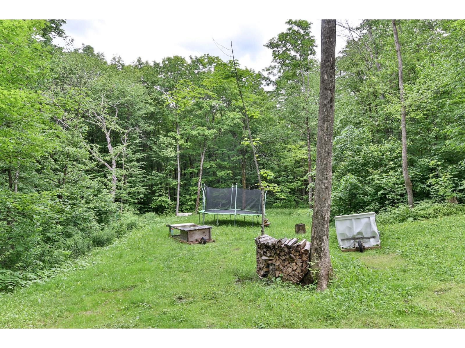 945 Ch. Parmenter Property Photo 21