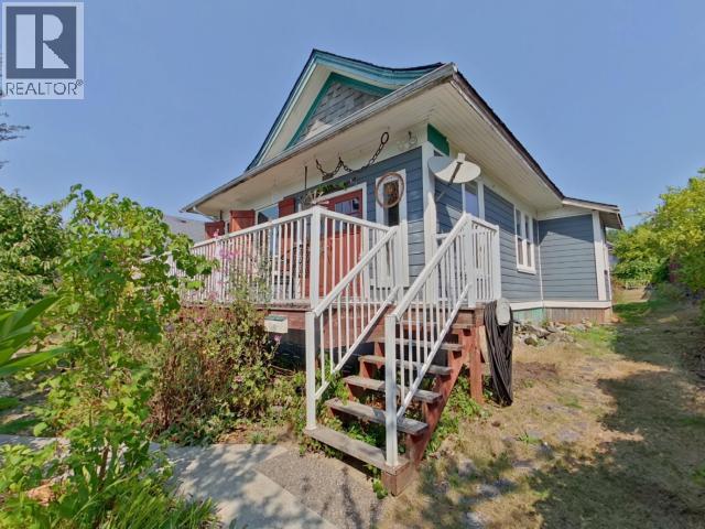 6279 Sycamore Street Property Photo 3