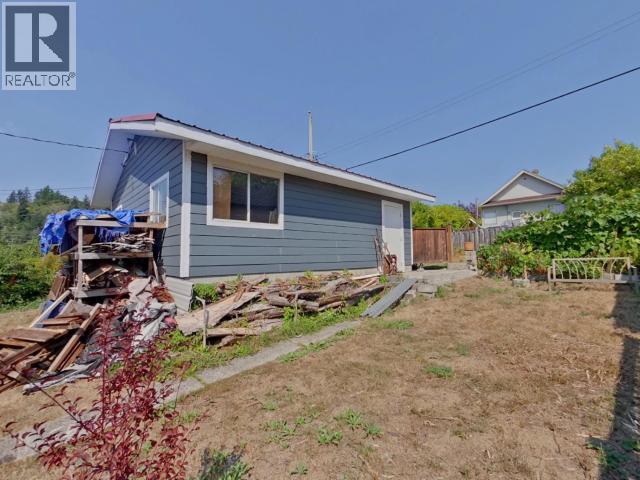 6279 Sycamore Street Property Photo 7