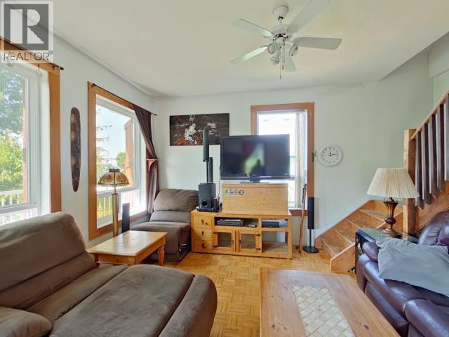 6279 Sycamore Street Property Photo 9