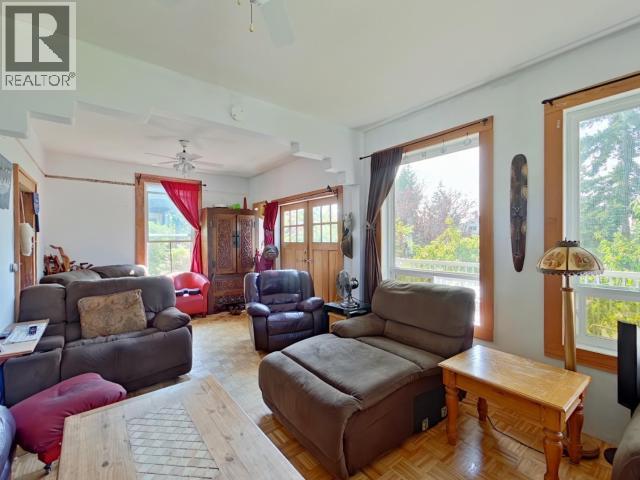6279 Sycamore Street Property Photo 24