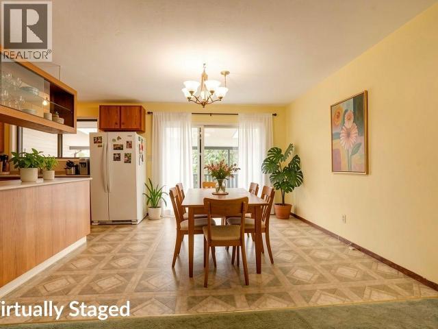 6060 Lois Street Property Photo 8