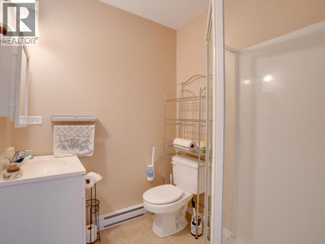 6060 Lois Street Property Photo 13