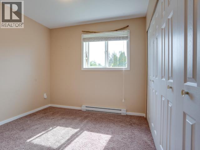 6060 Lois Street Property Photo 14