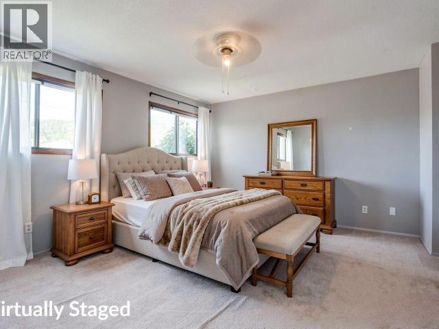 6060 Lois Street Property Photo 18