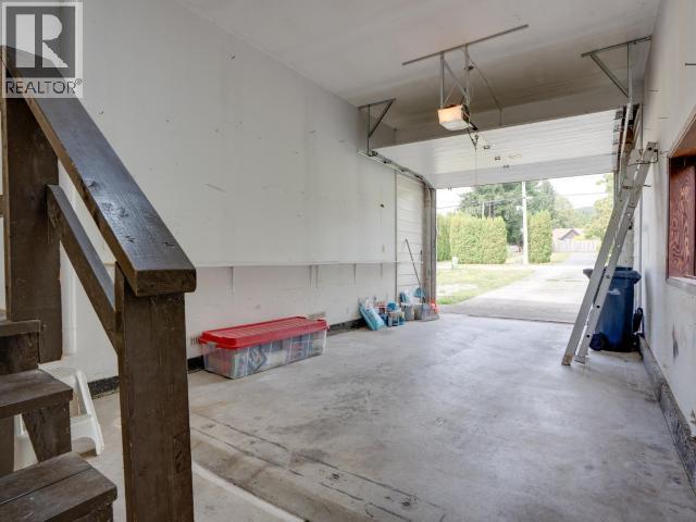 6060 Lois Street Property Photo 22