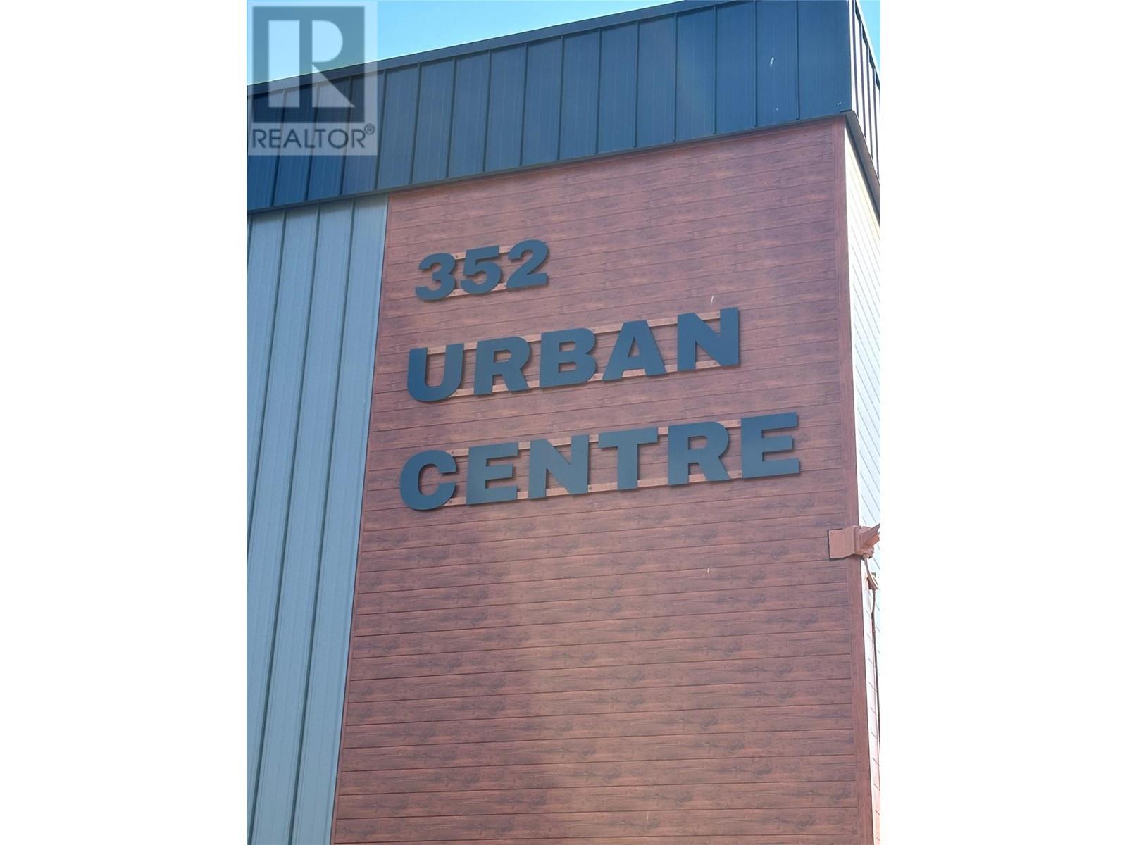 352 Winnipeg Street Unit# 204 Property Photo 2