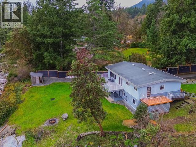 2440 Jenkinson Road Property Photo 1