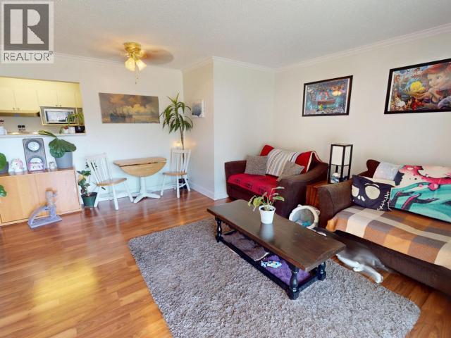 307-5700 Willow Ave Property Photo 10