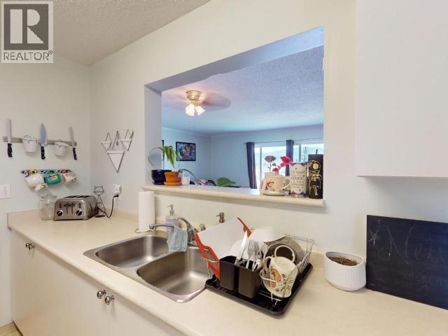 307-5700 Willow Ave Property Photo 18