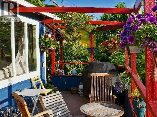 4598 Marine Ave Property Photo 12