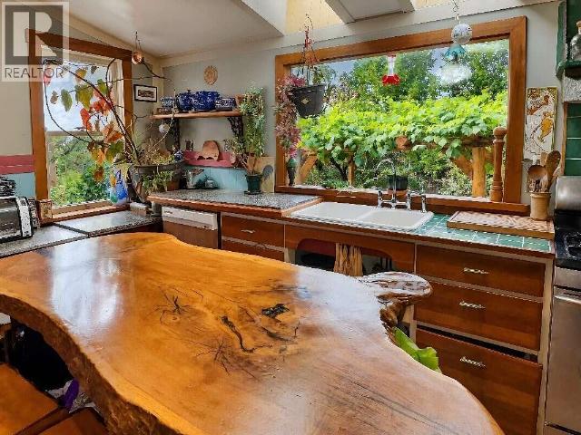 4598 Marine Ave Property Photo 20