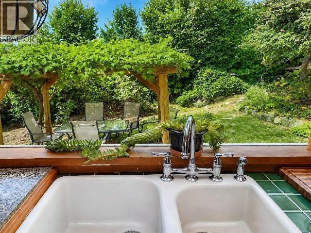 4598 Marine Ave Property Photo 22