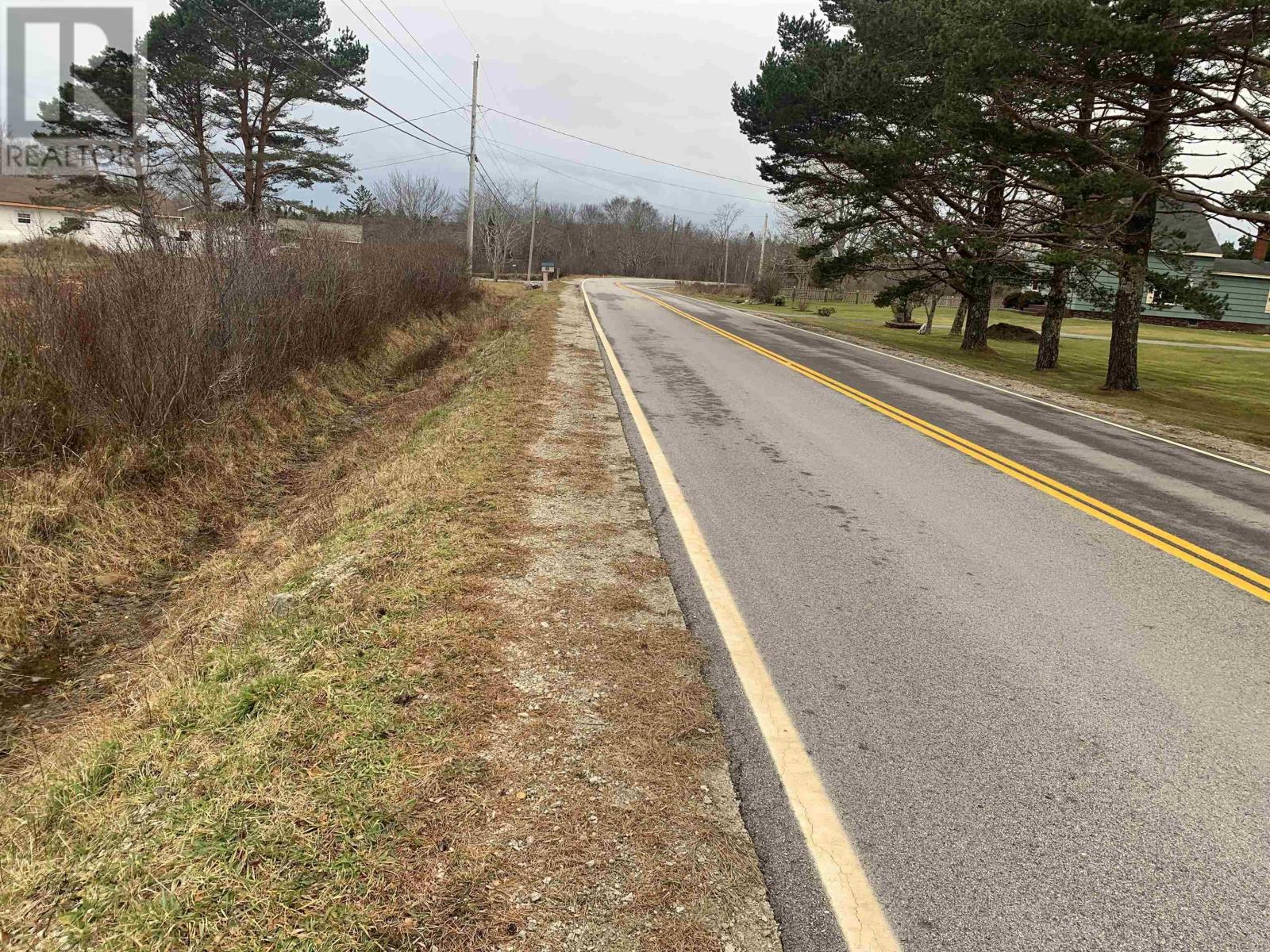 Highway 308 Property Photo 4
