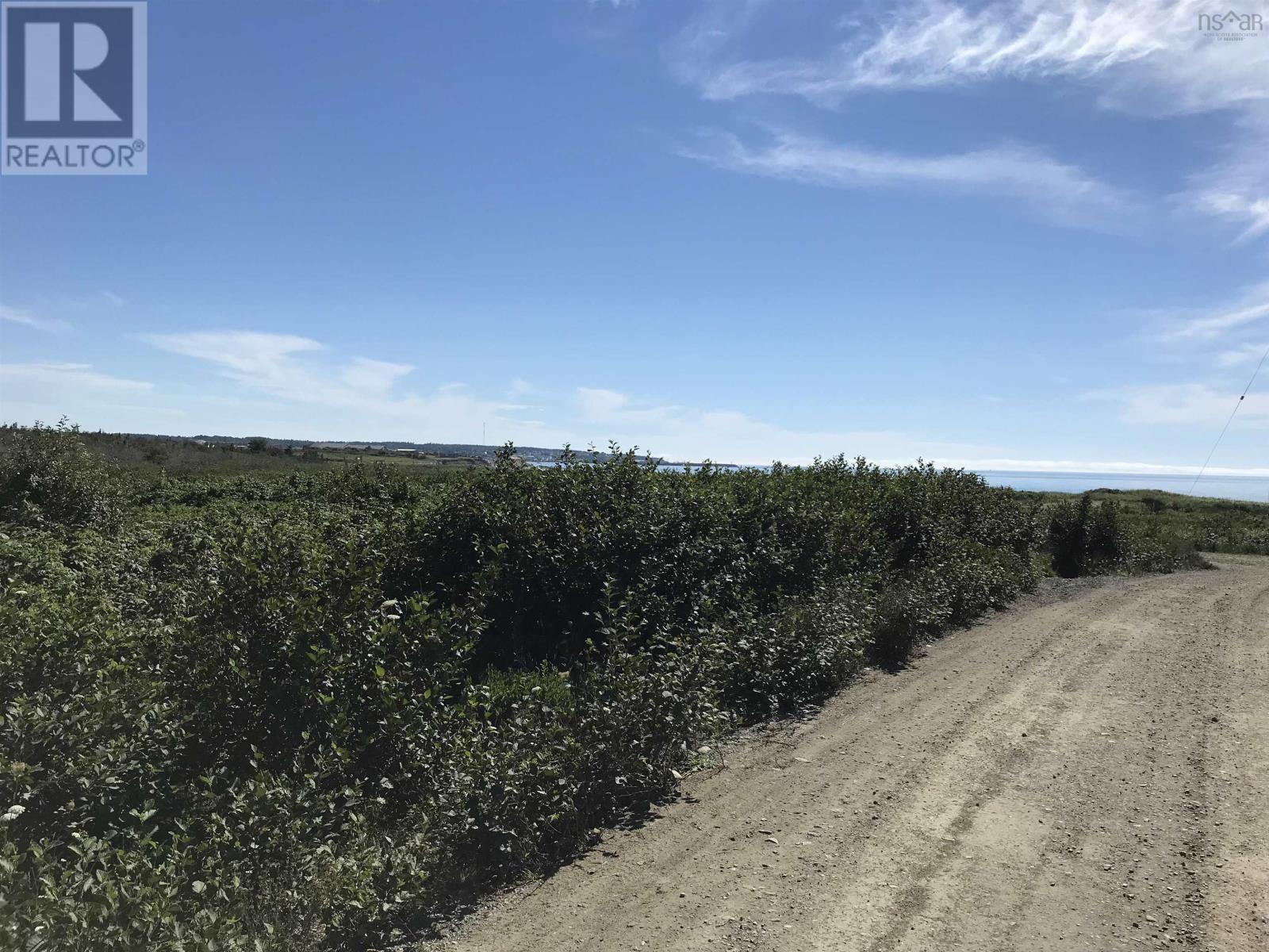 No 1 Highway Property Photo 11