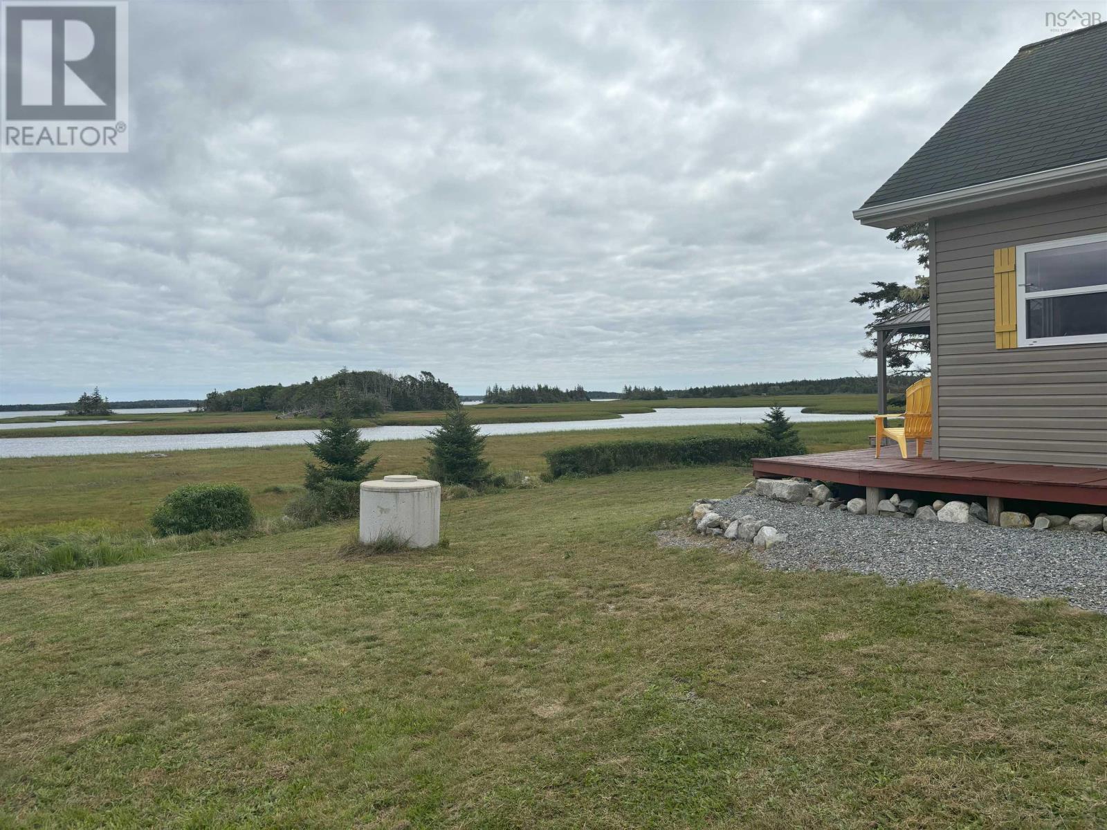 1421 Port Latour Road Property Photo 2