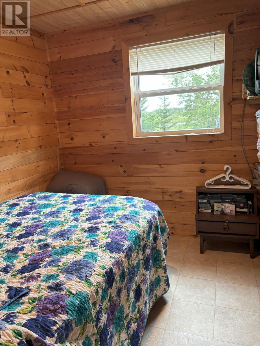 1421 Port Latour Road Property Photo 8