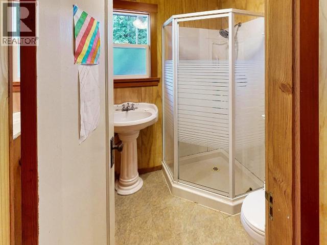 12801 Powell Lake Property Photo 6