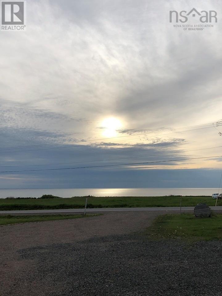 13762 Cabot Trail Property Photo 3