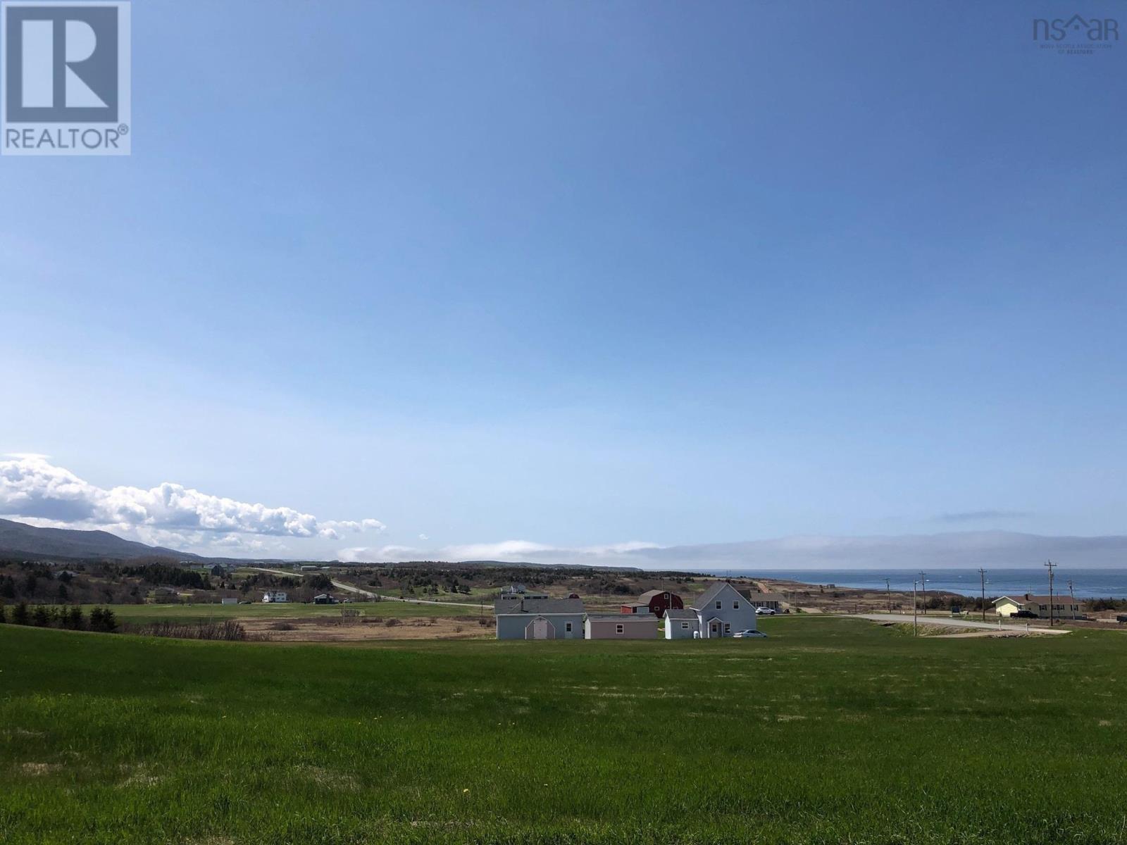 13762 Cabot Trail Property Photo 6