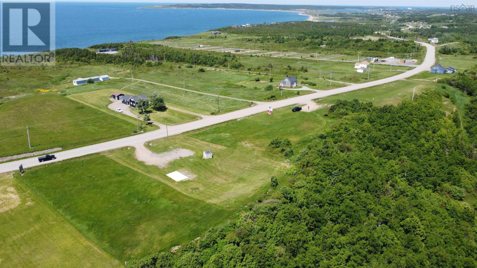 13762 Cabot Trail Property Photo 19