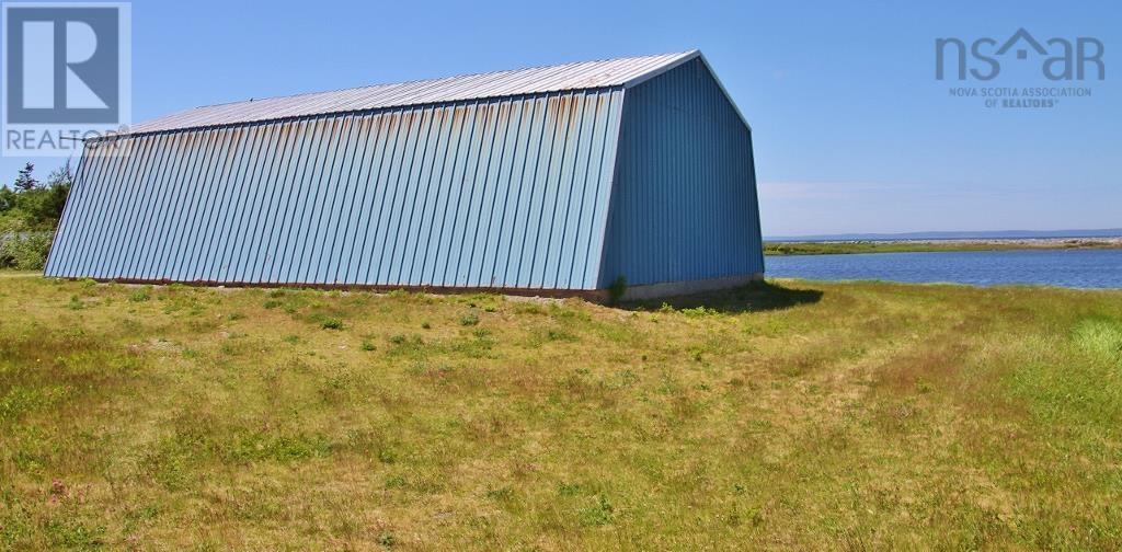 1471 Highway 1 Property Photo