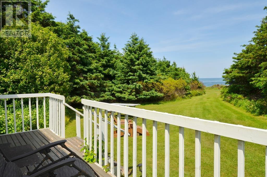732 Lower Darnley Road Property Photo 12